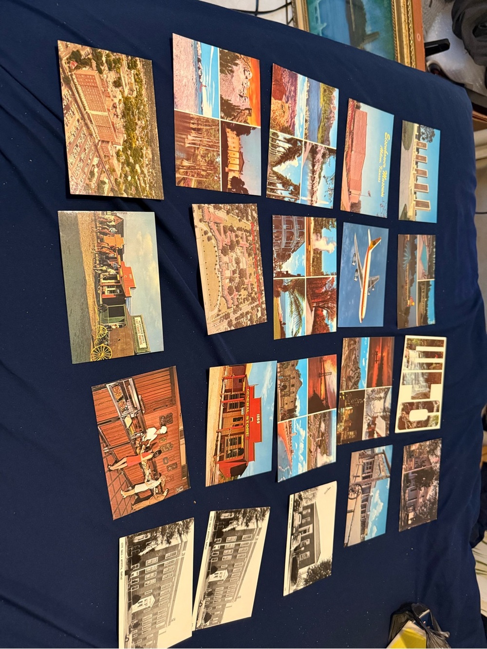 Miscellaneous Lot Of 20 Vintage Postcards Kansas, unused